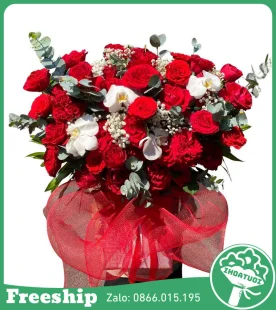 Giỏ Hoa Chúc Mừng Tỏa Sáng Ngày Mới - Mã: DHT-159 - Giá: 850.000đ