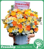 Giỏ Hoa Chúc Mừng Cam Nắng Vàng